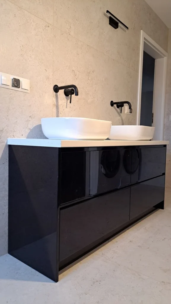 wysokość-szafki-umywalkowej